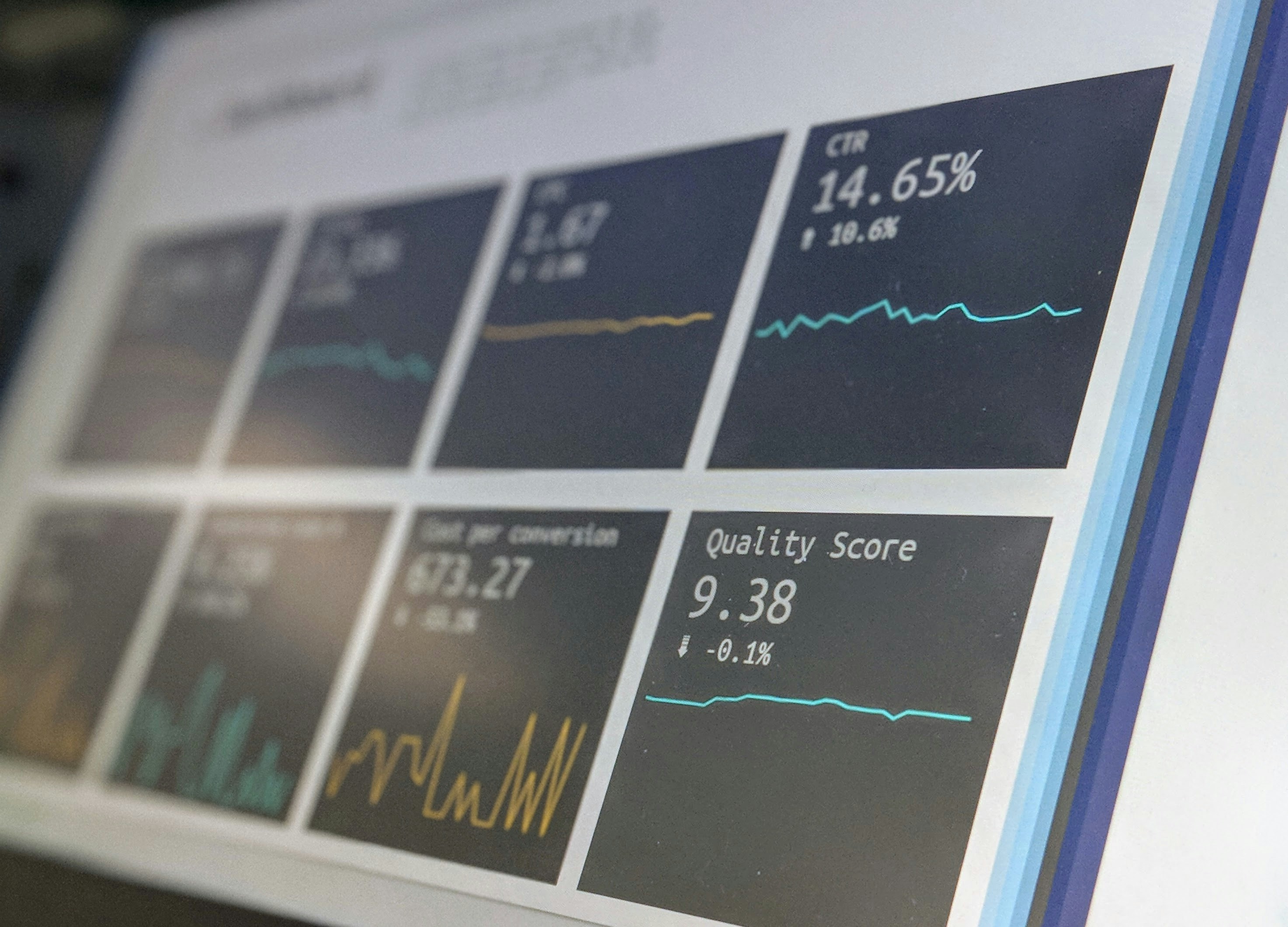 Data catalog con column-level security per audit regolamentari fintech e conformità Banca d'Italia